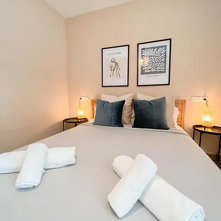 Cozy & Sunny Carihuela Park Apartment *